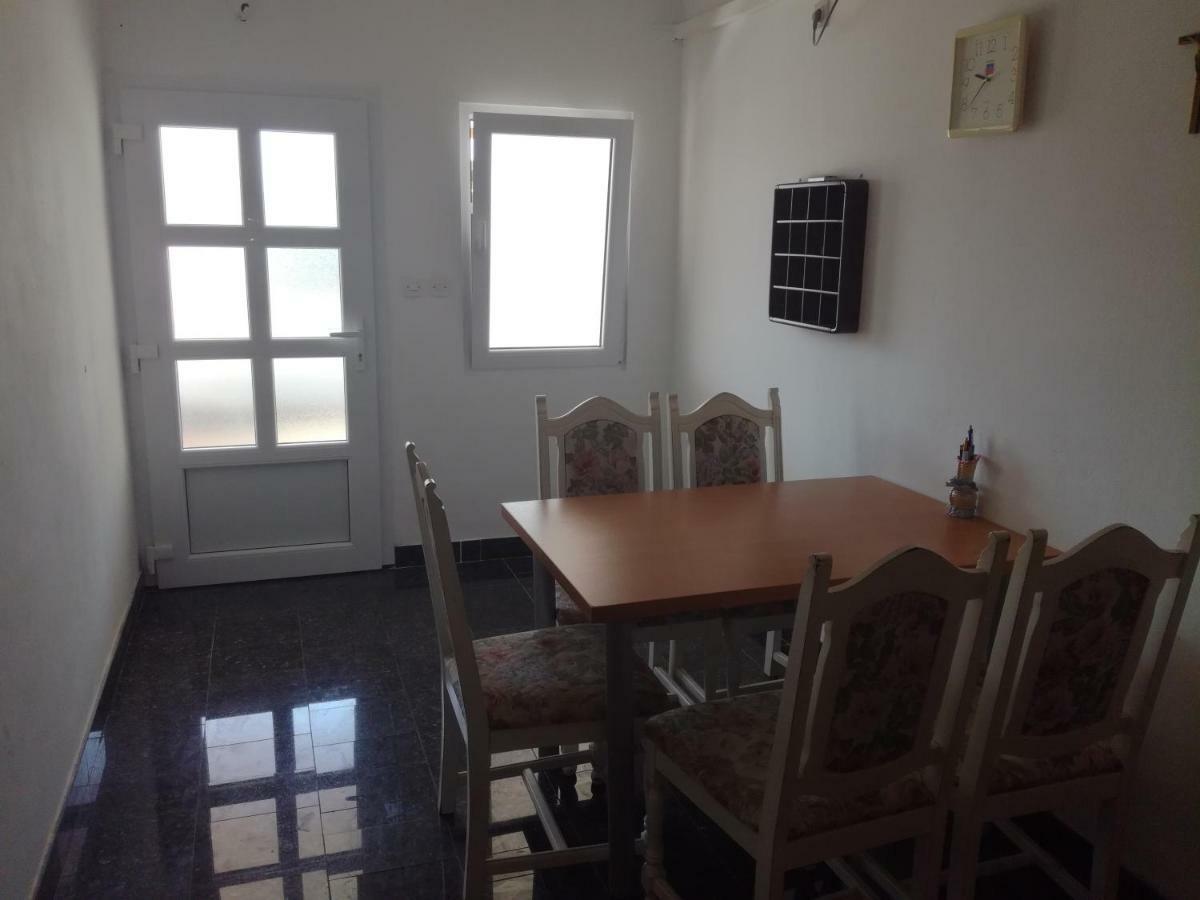 Mali Mate Apartment